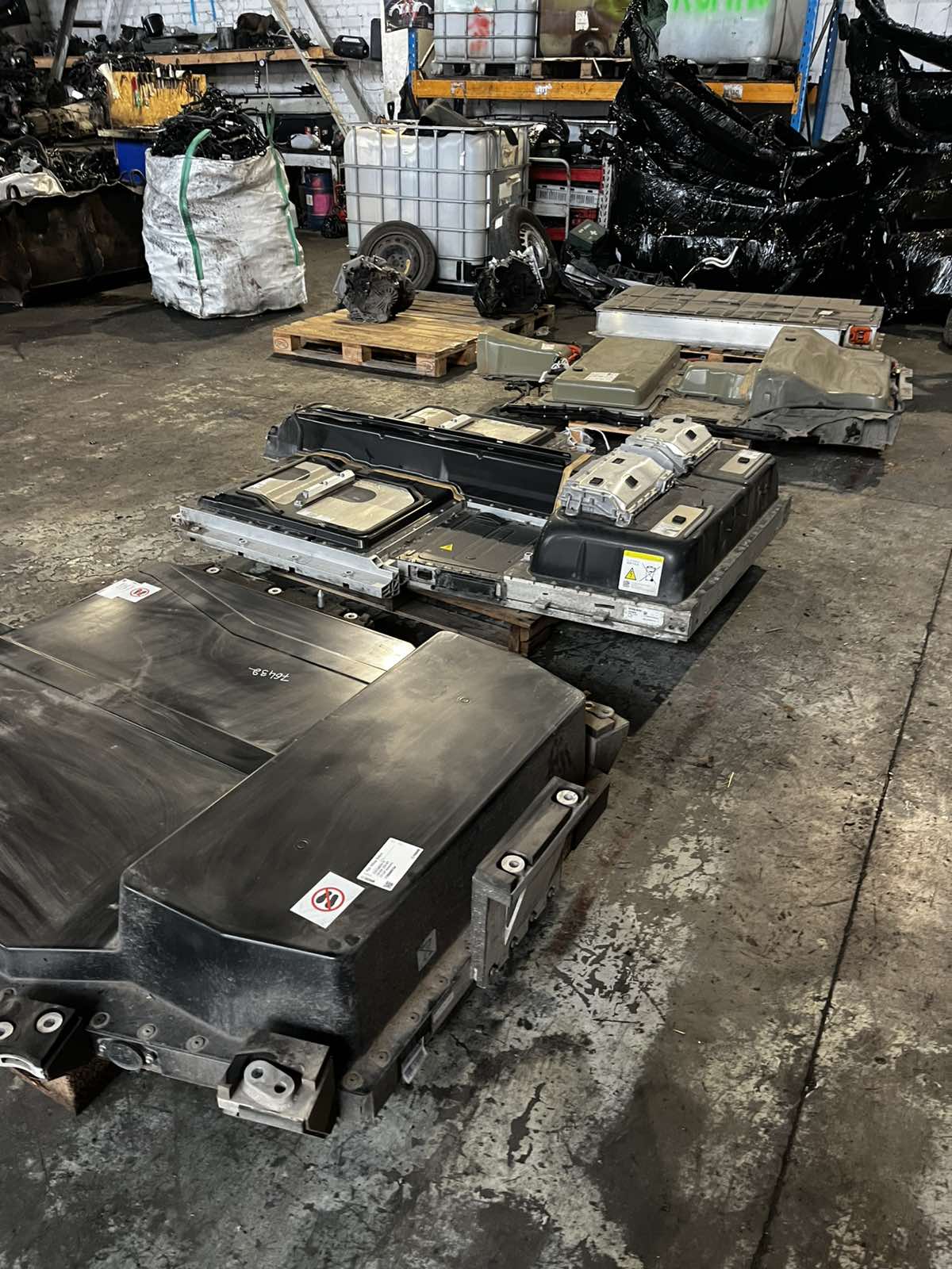28 used Mixed OEM ~28 used packs